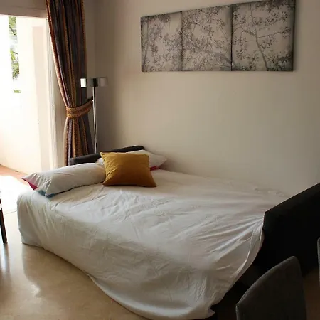 Costalita Playa Apartment Estepona